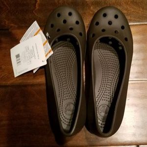 NWT Women Crocband Airy Flat Shoes